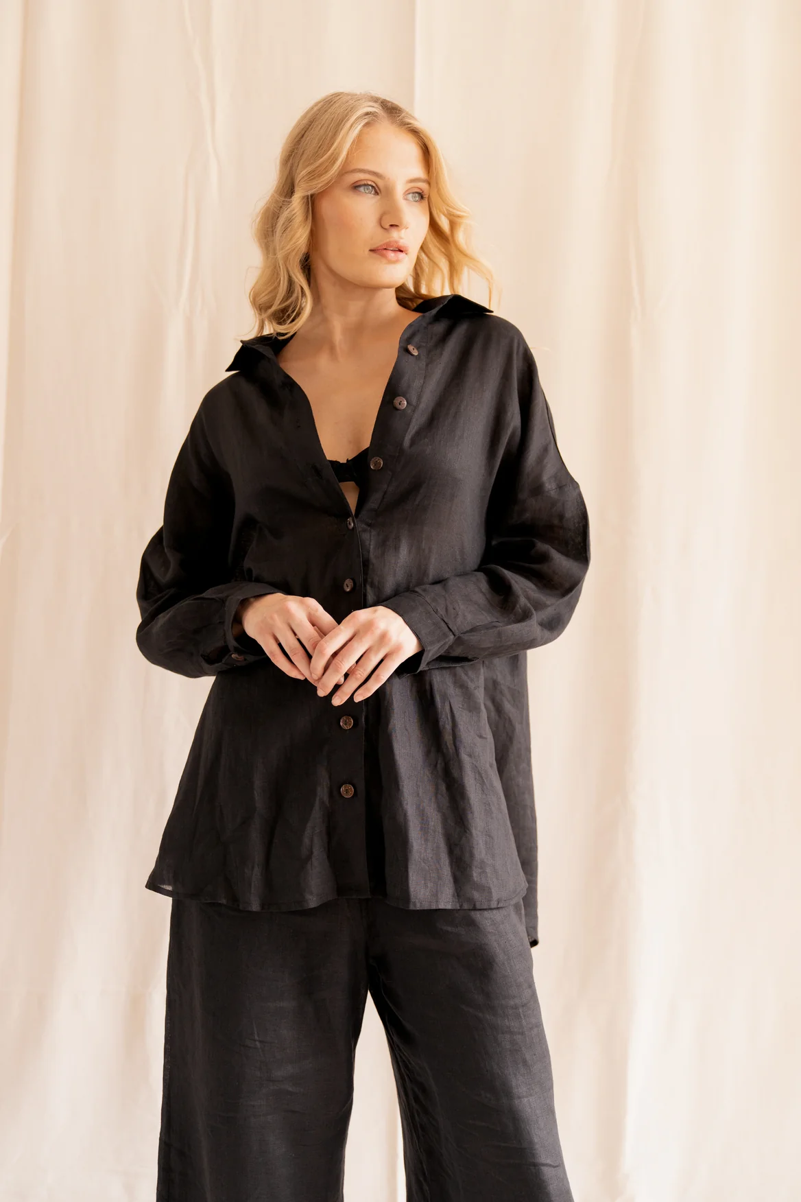 Noa Relaxed Oversized Linen Shirt