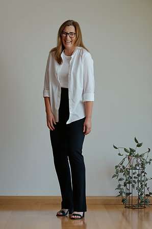 Linda - Tall Women's Flared Hem Pant