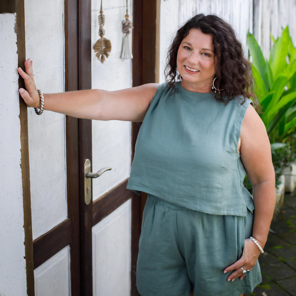 Sleeveless Linen Top